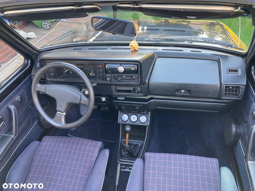 Volkswagen Golf - 5