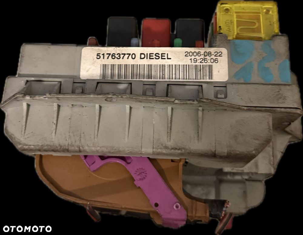 Sterownik Skrzynka Bezpieczników ECU Fiat 51763770 - 2