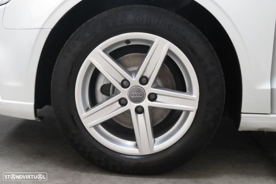 Audi A3 Cabrio 1.6 TDi Design - 25