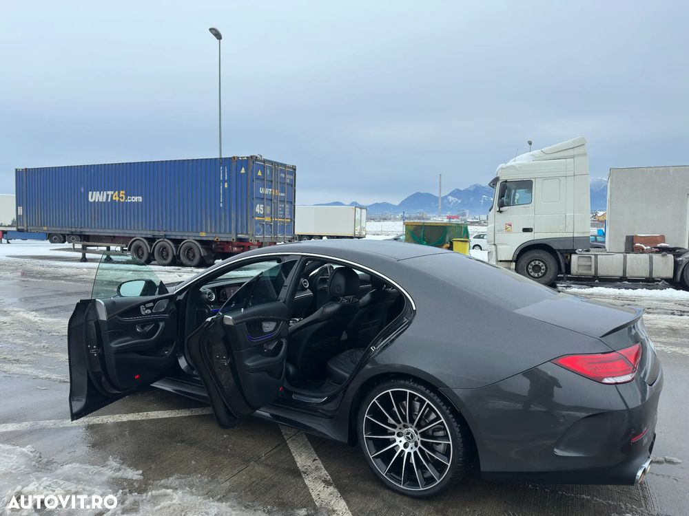 Mercedes-Benz CLS - 9