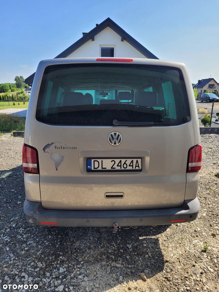 Volkswagen Multivan - 5