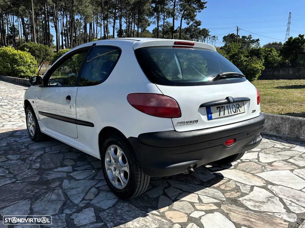 Peugeot 206 1.9 XAD - 5