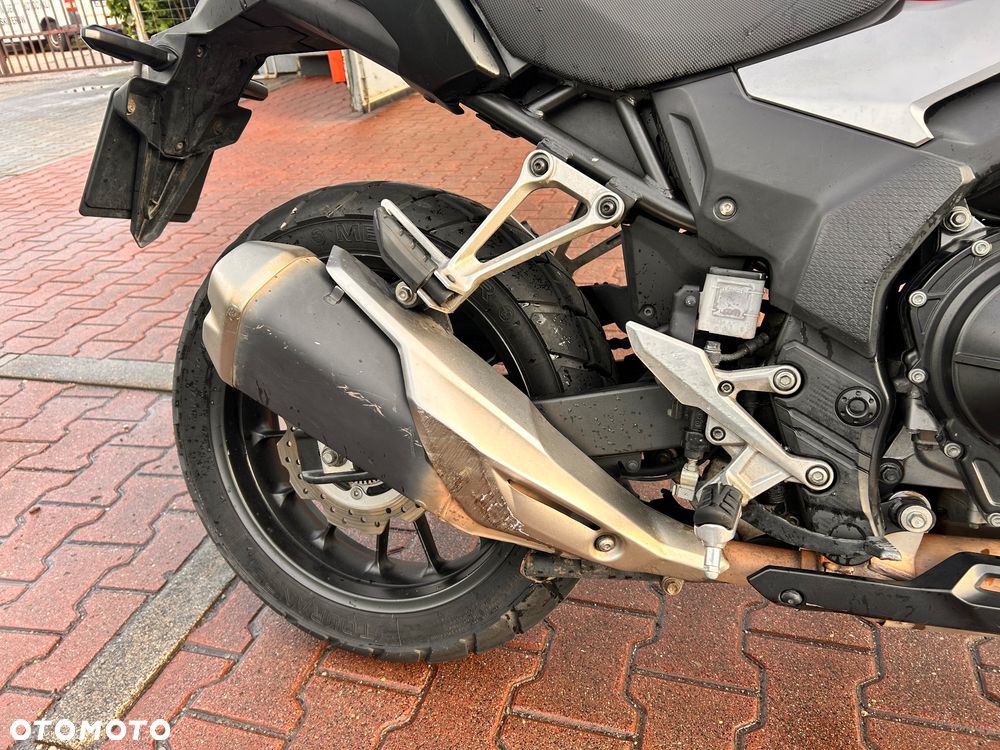 Honda CB - 11