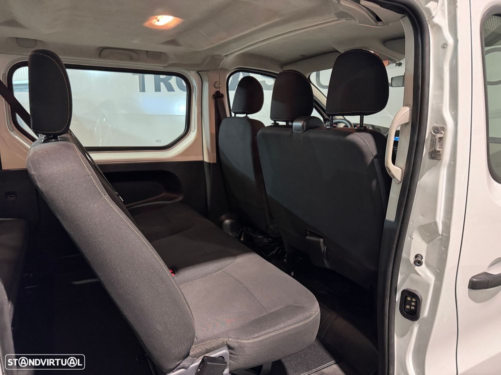 Renault Trafic 1.6 dCi L2H1 1.2T SS - 41