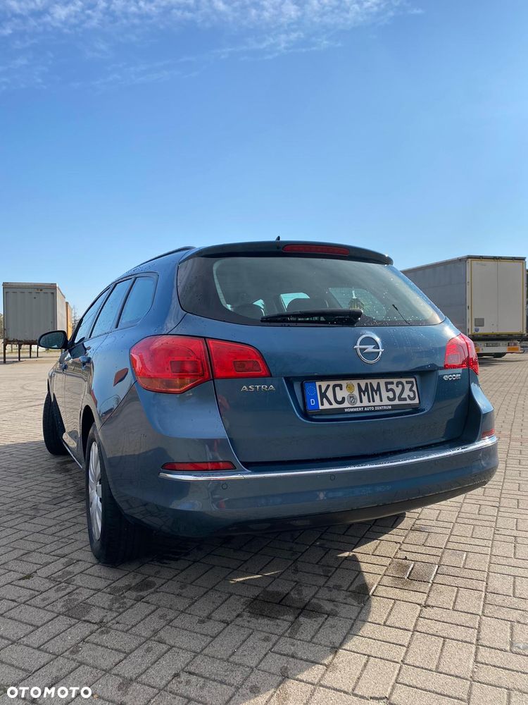 Opel Astra 1.7 CDTI ecoFLEX - 6