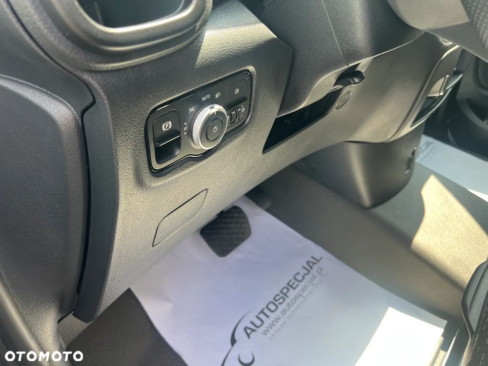 Mercedes-Benz Vito - 40
