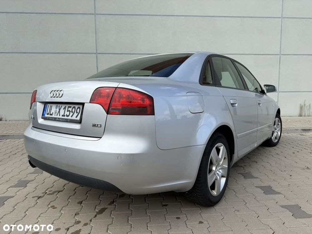 Audi A4 Limousine 2 - 5