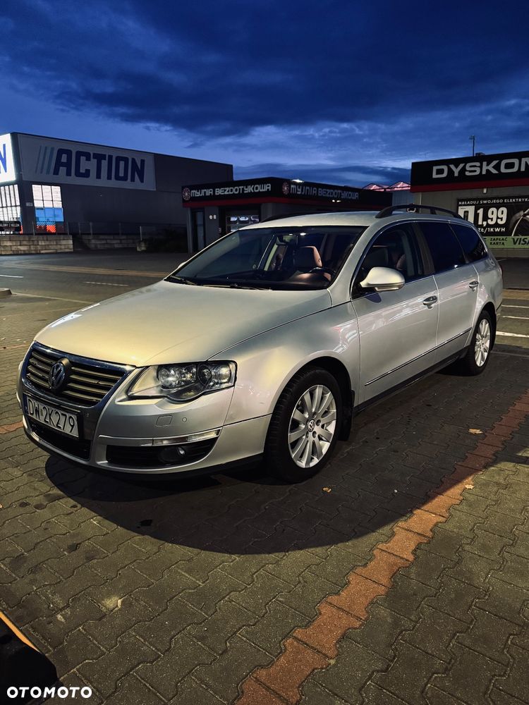 Volkswagen Passat 2.0 TDI Comfortline DSG - 1