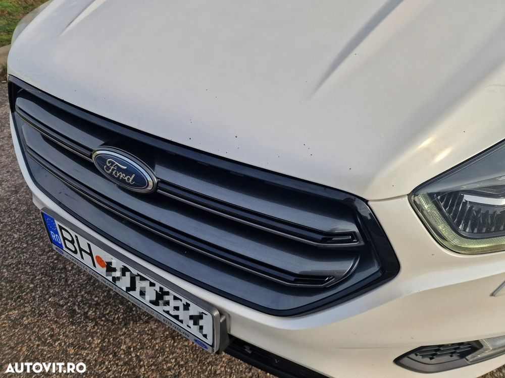 Ford Kuga 2.0 TDCi 4x4 Aut. ST-Line - 7