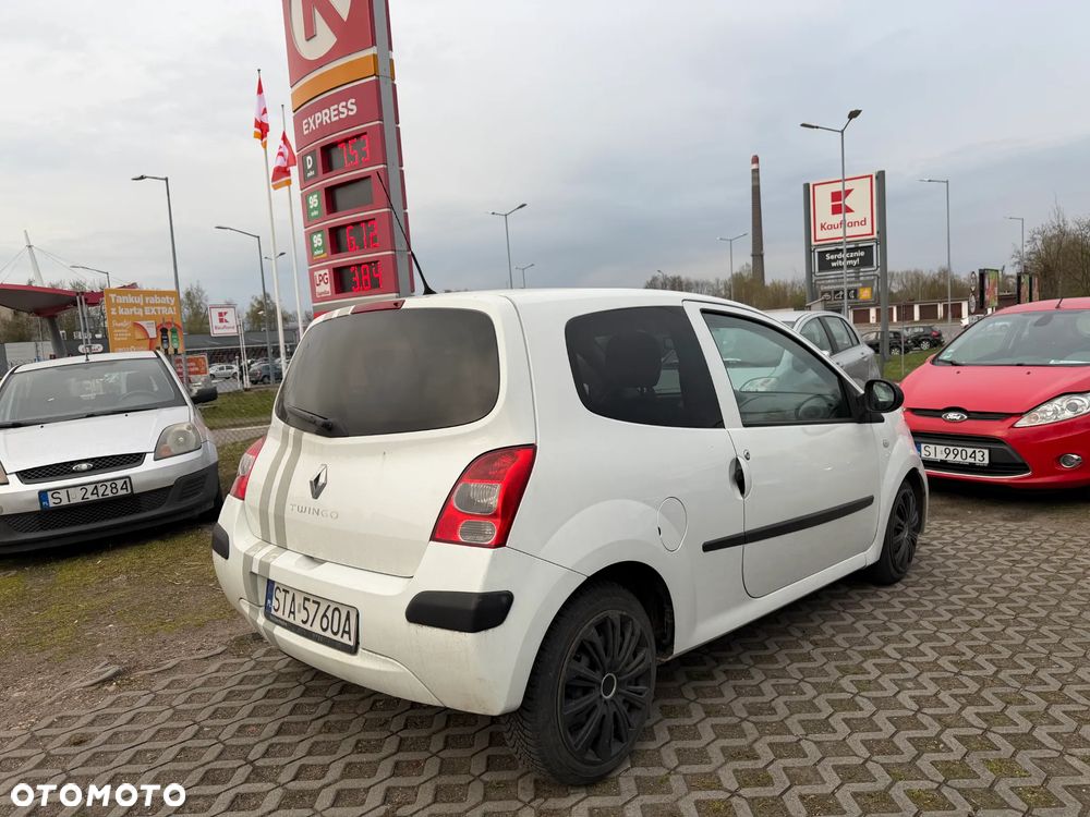 Renault Twingo 1.2 Authentique - 9