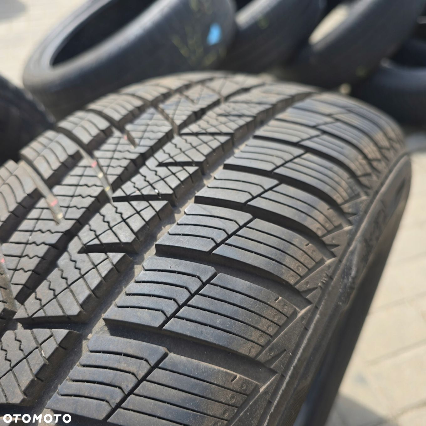 BARUM POLARIS 5 215/60R16 99H 22R 1X - 2