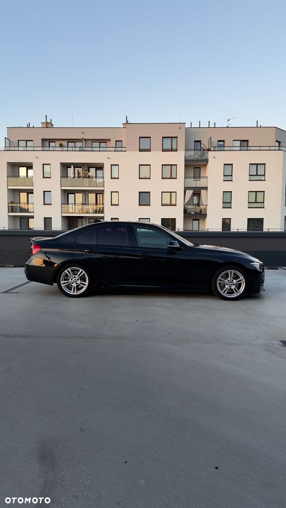 BMW Seria 3 328i - 9
