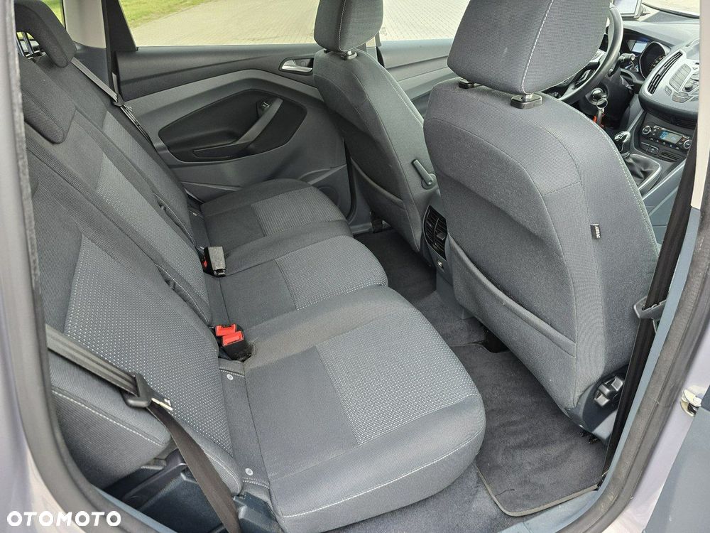 Ford C-MAX - 17