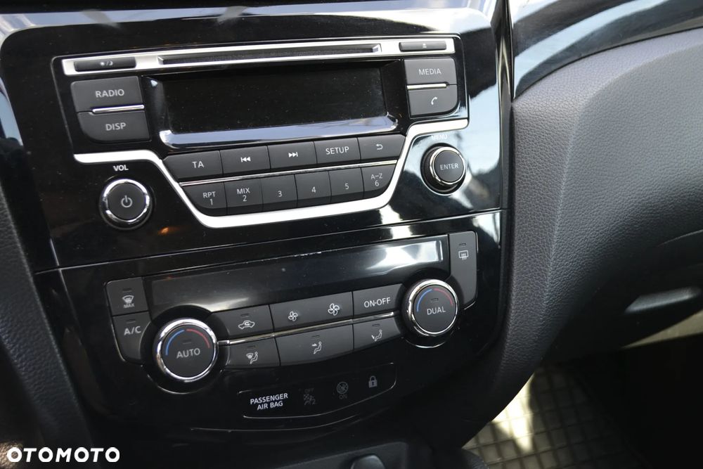 Nissan Qashqai 1.2 DIG-T Acenta - 27