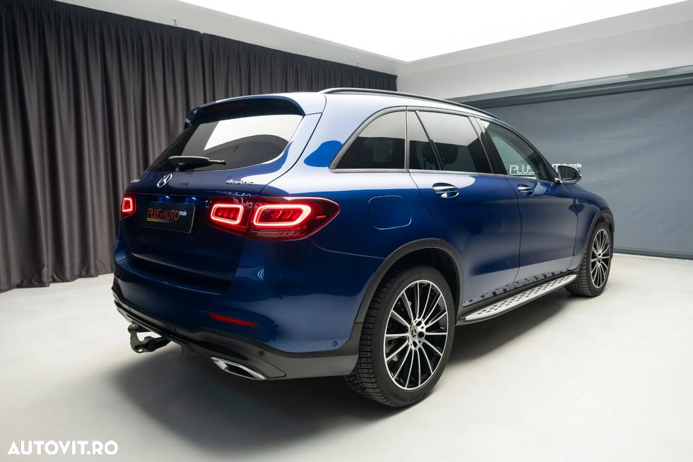Mercedes-Benz GLC 300 d 4MATIC 9G-TRONIC AMG Line - 3
