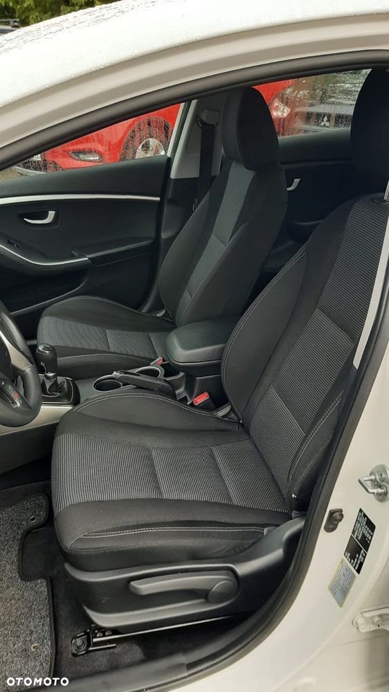 Hyundai i30 1.4 Classic - 12