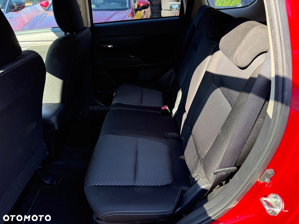 Mitsubishi Outlander 2.0 2WD Diamant - 13