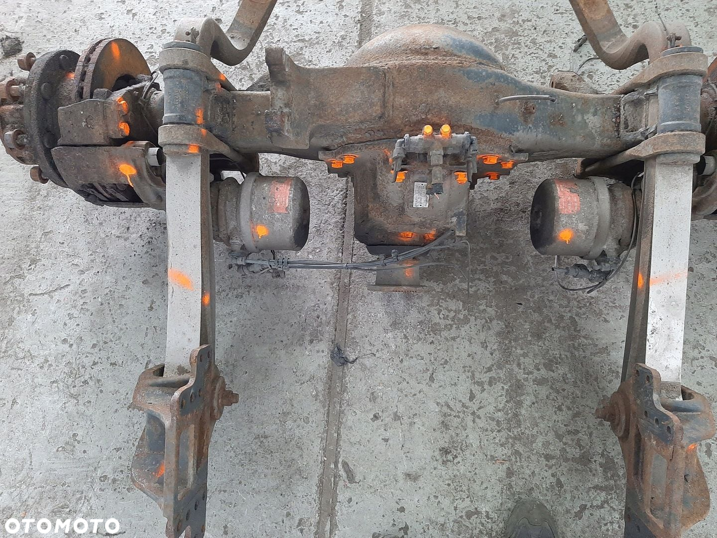 IVECO EUROCARGO EURO 5 5.9L 08R MOST TYL KPL 1/342 MERITOR 1/342 - 10