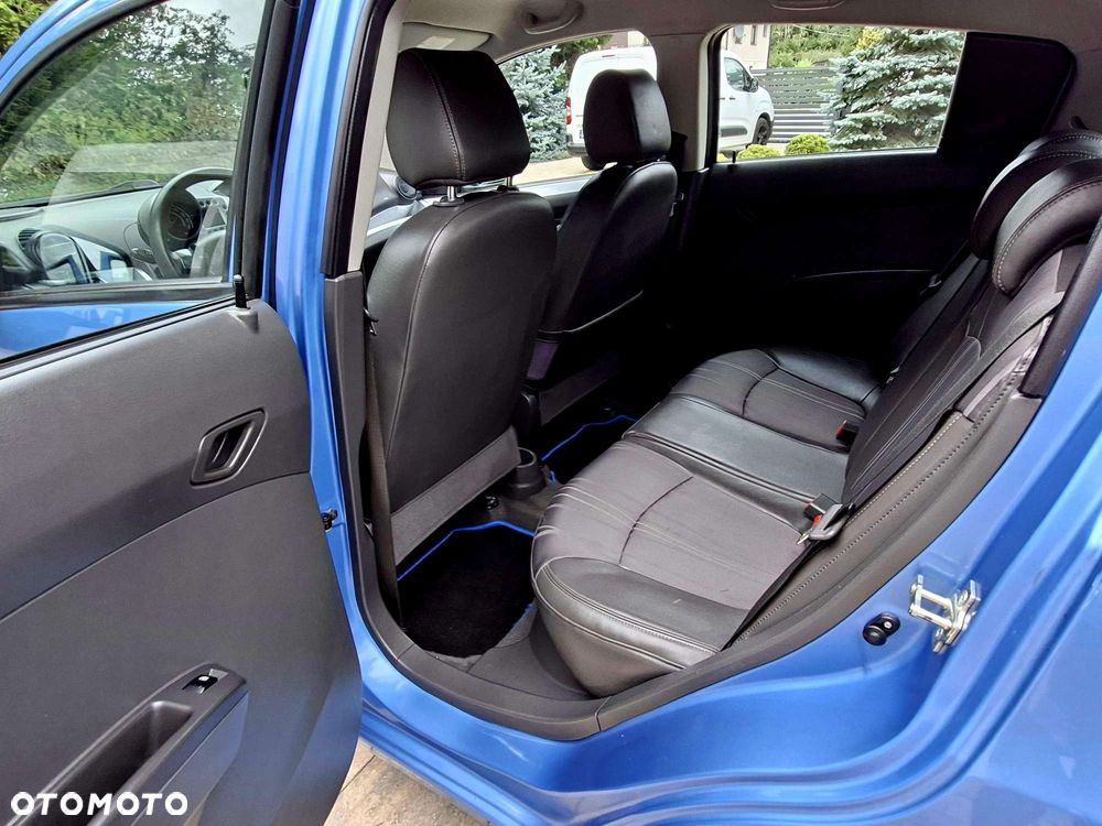 Chevrolet Spark 1.2 LT+ - 13