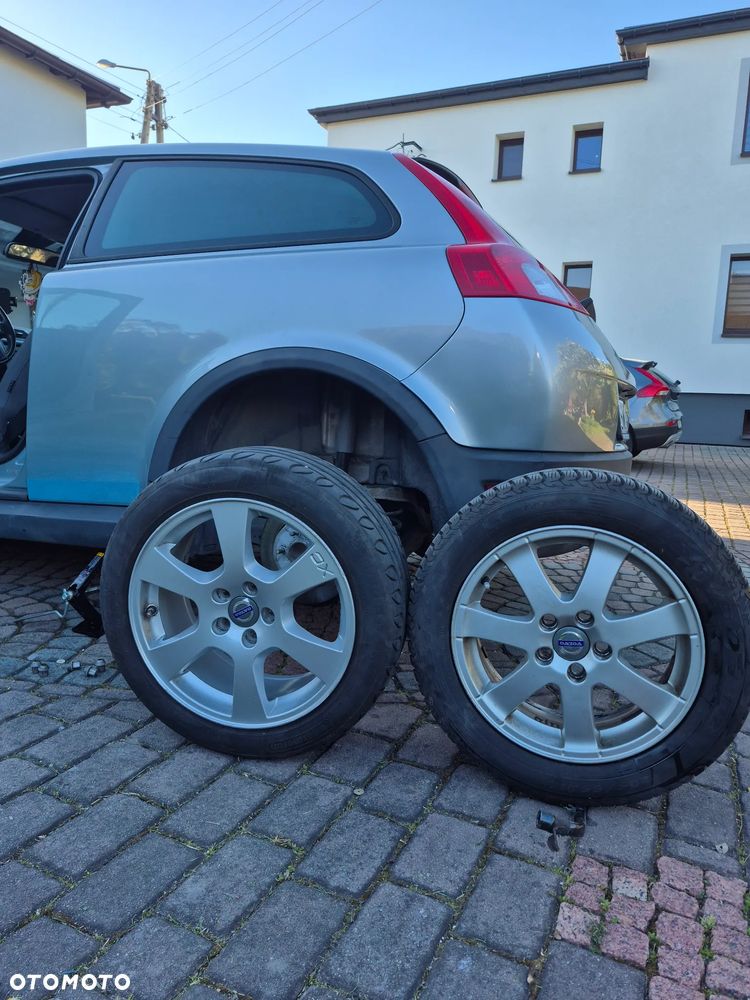 Volvo C30 2.0D Momentum - 11