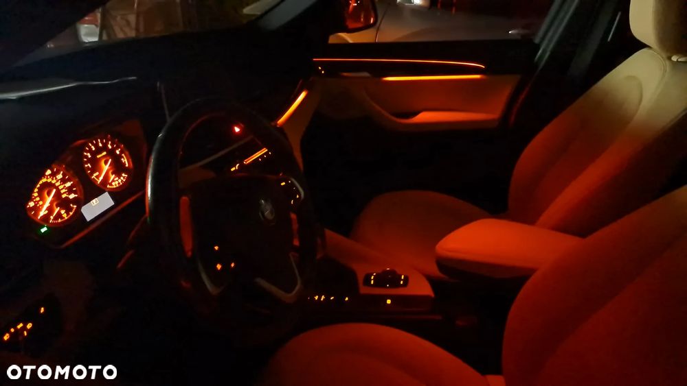BMW X1 xDrive28i - 15