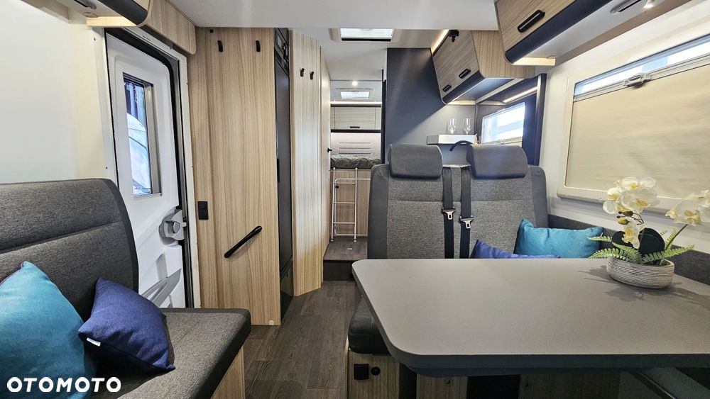 Sun Living by Adria S 72SP ZIMOWY 5 OSOBOWY FORD TRANSIT 165KM AUTOMAT - 17