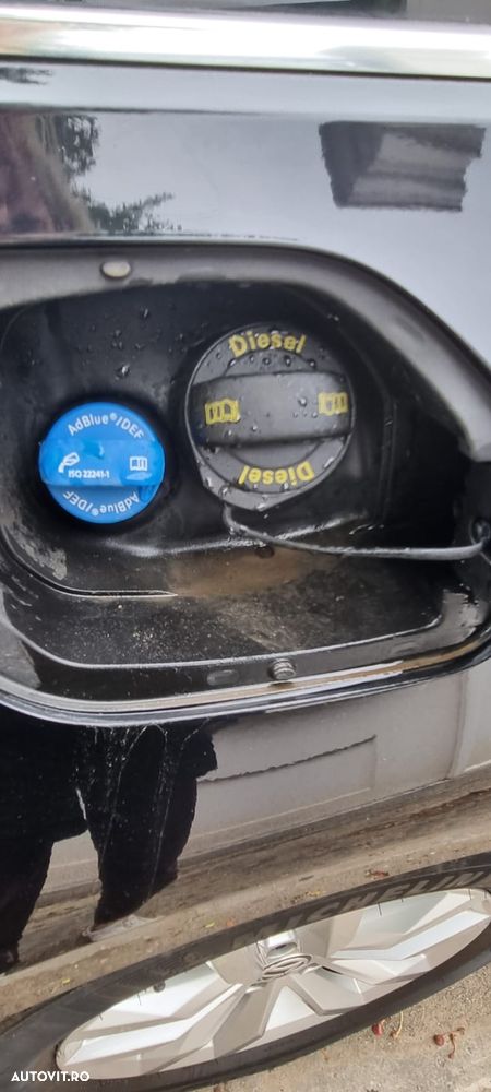 Volkswagen Passat - 12