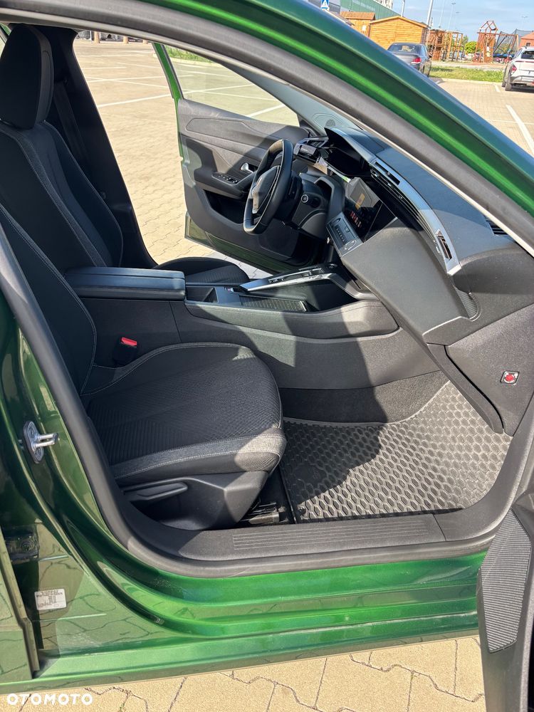 Peugeot 308 1.2 PureTech GPF Active Pack S&S EAT8 - 11