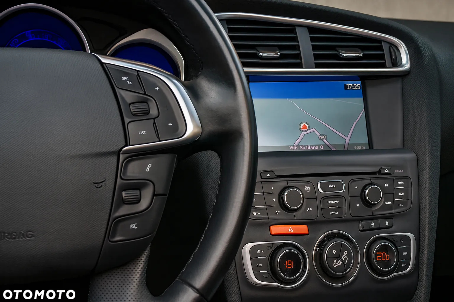 Citroën DS4 2.0 HDi SportChic - 20