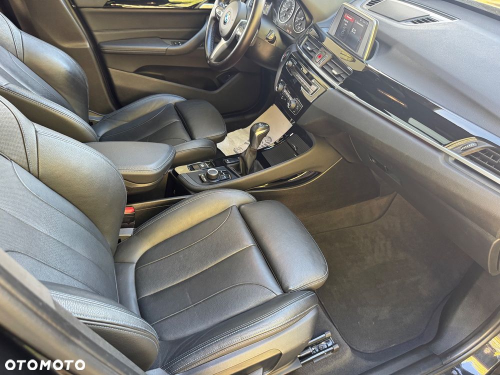 BMW X1 - 10