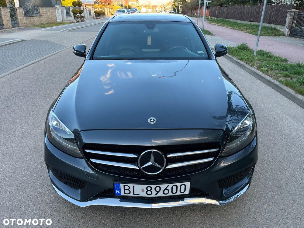 Mercedes-Benz Klasa C 300 7G-TRONIC AMG Line - 2