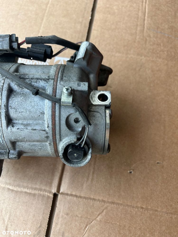 Renault Clio IV kompresor klimatyzacji 926000217R 0.9 tce Captur Dacia sandero Duster - 4
