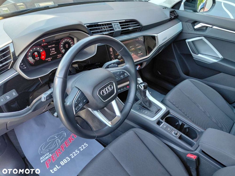 Audi Q3 - 11