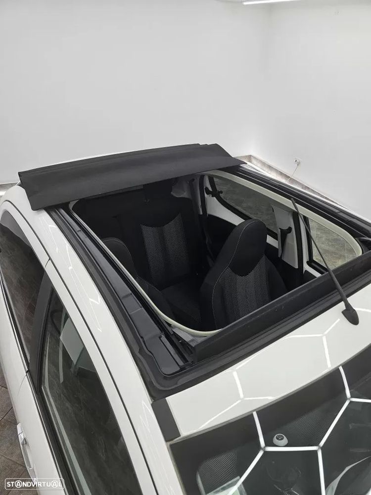 Peugeot 108 1.2 PureTech Allure - 44