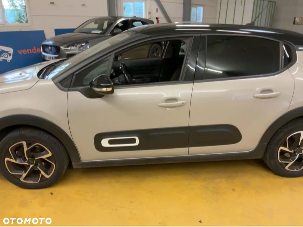 Citroën C3 1.2 PureTech Shine - 4