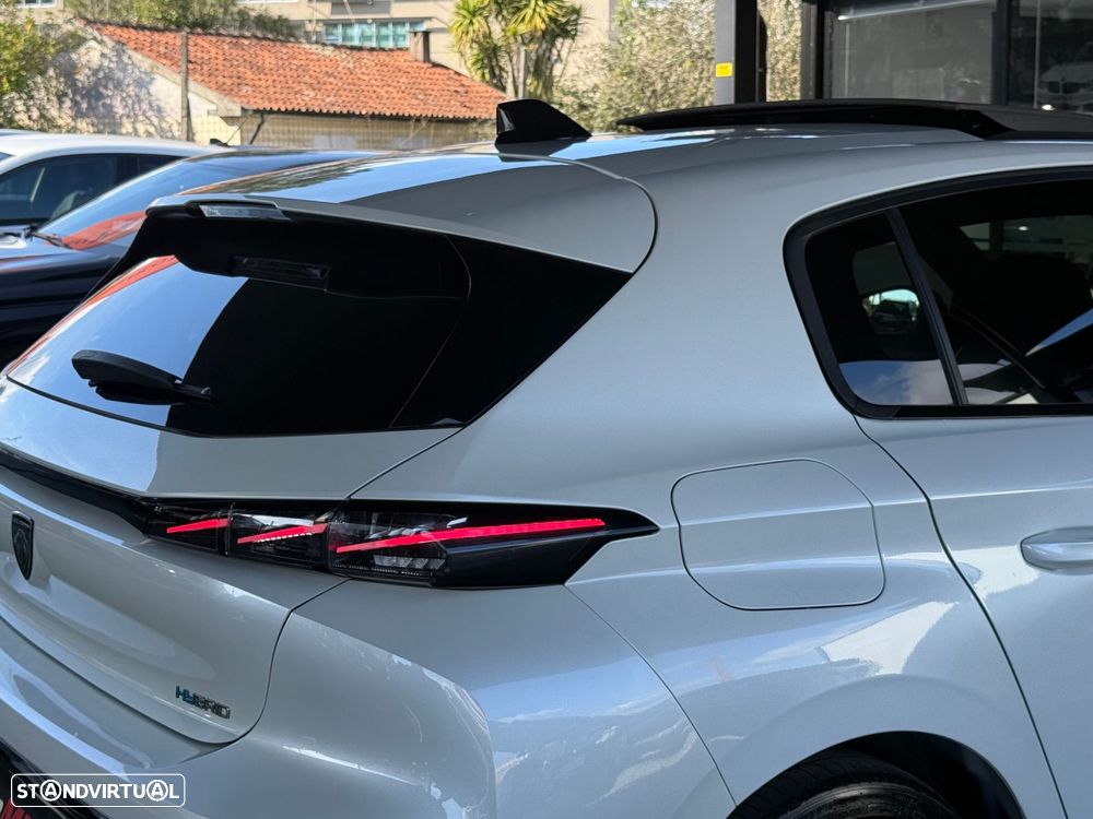 Peugeot 308 1.6 Hybrid GT e-EAT8 - 21