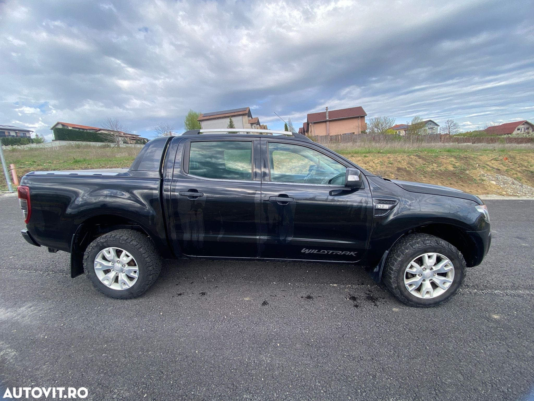 Ford Ranger Pick-Up 3.2 Duratorq 200 CP 4x4 Cabina Dubla Wildtrack Aut. - 10