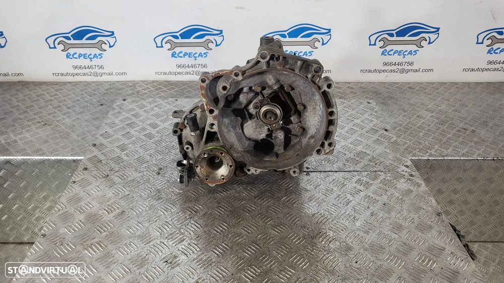 Caixa 5 Velocidades FFE VW Volkswagen Seat 1.0i AUC - 2