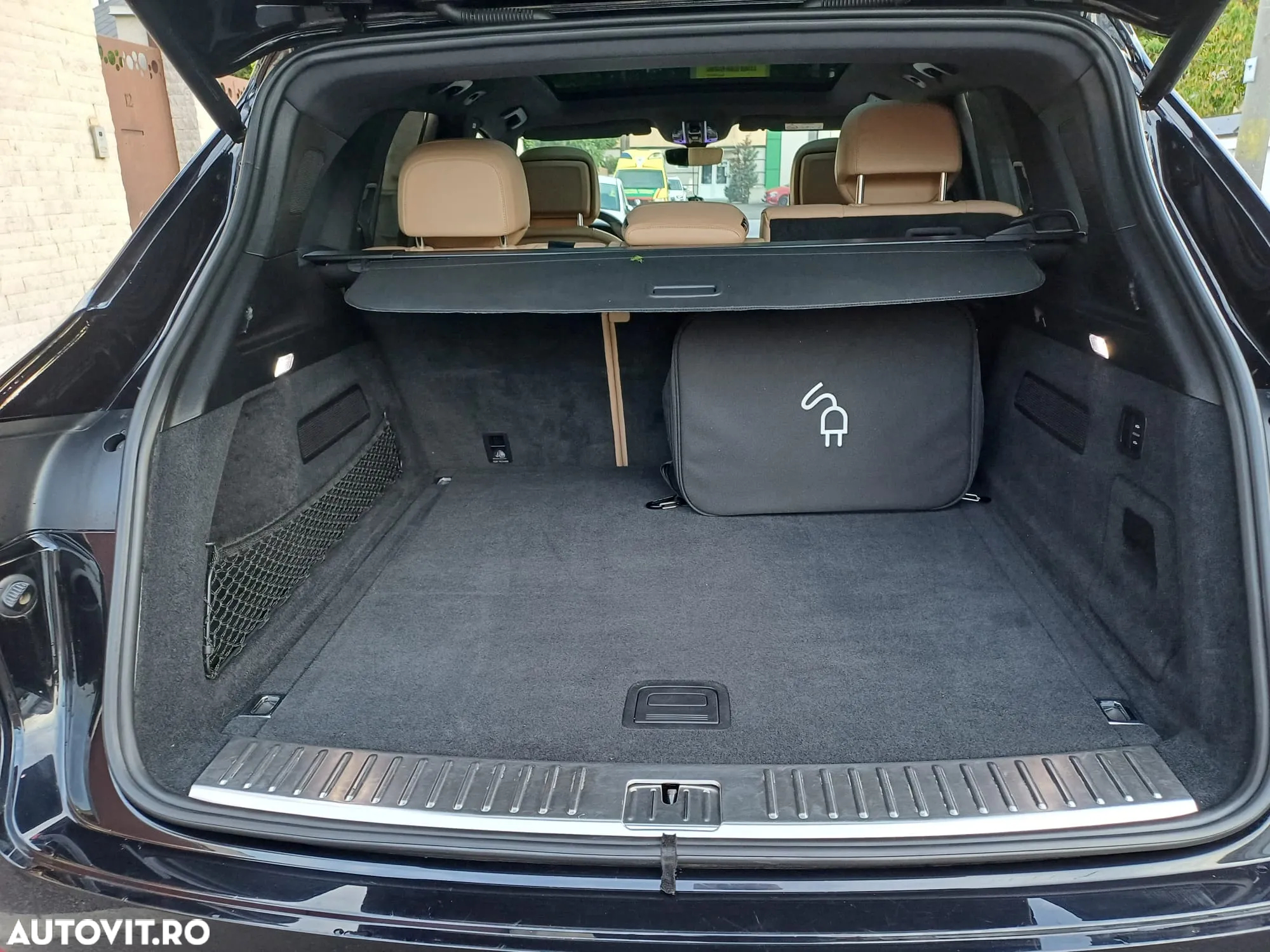 Porsche Cayenne - 15