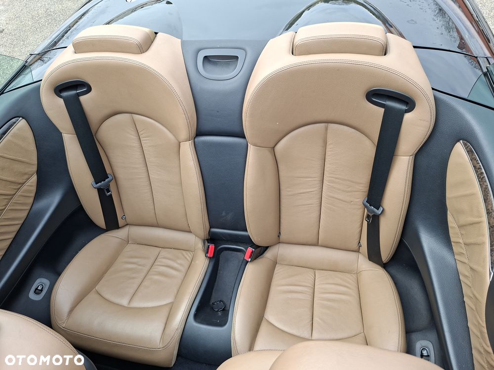 Mercedes-Benz CLK 280 7G-TRONIC Avantgarde - 21