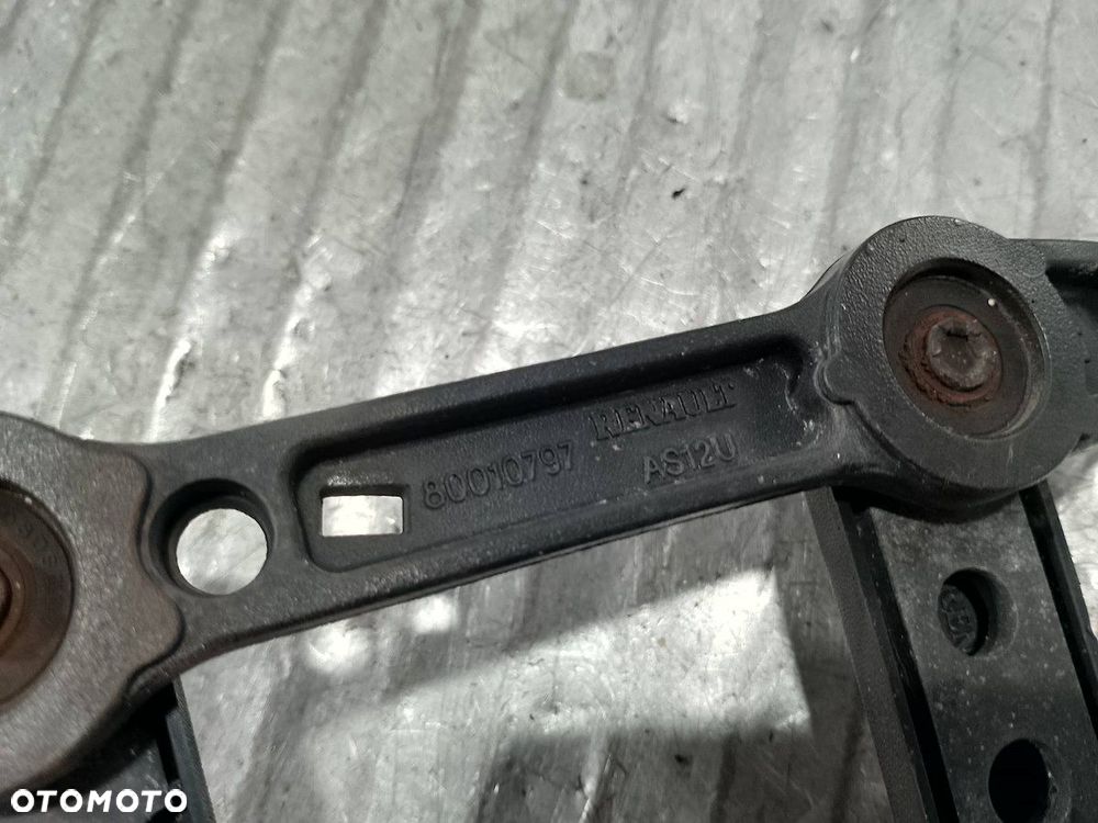 RAMIE WYCIERACZKI PRAWE RENAULT SCENIC II 80010797 1.9 DCI - 4