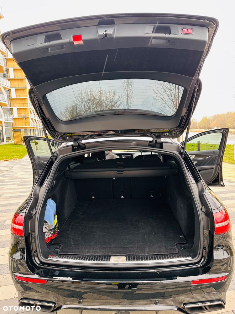 Mercedes-Benz Klasa E AMG 63 S 4-Matic+ - 25