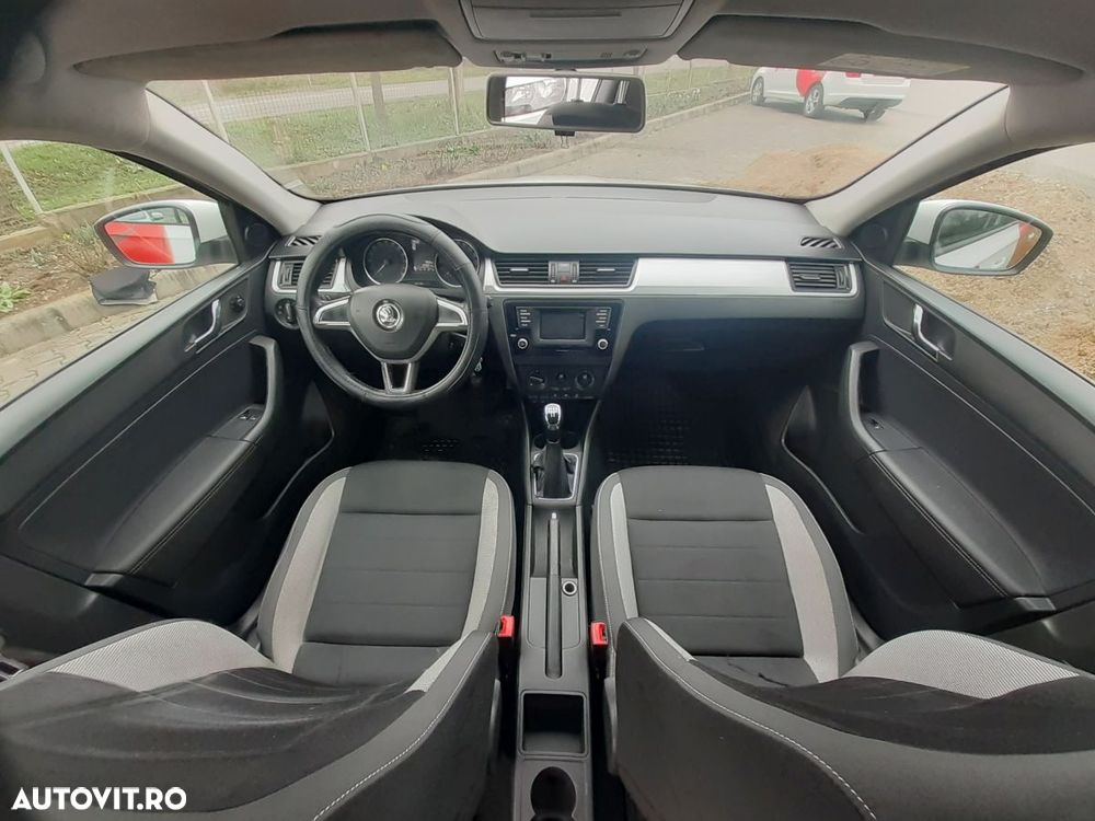 Skoda RAPID 1.6 TDI Ambition - 12