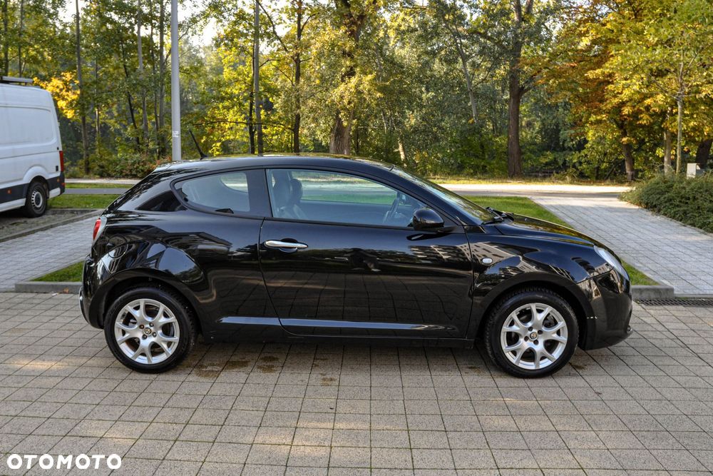 Alfa Romeo Mito 2012 photo 5