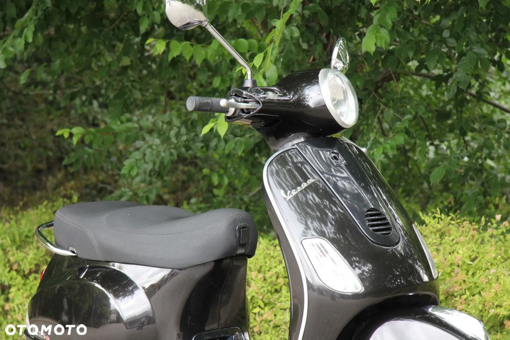 Piaggio Vespa - 14