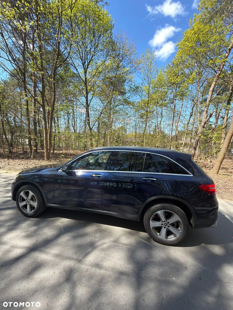 Mercedes-Benz GLC 300 4Matic 9G-TRONIC - 9