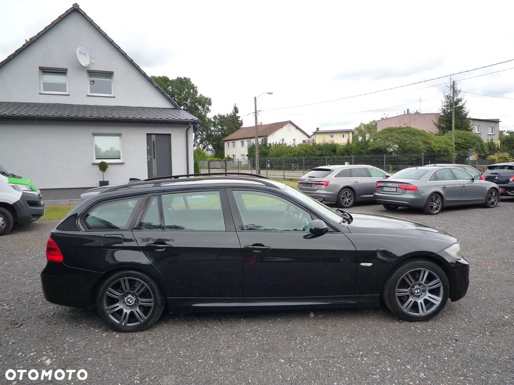 BMW Seria 3 325i xDrive - 2