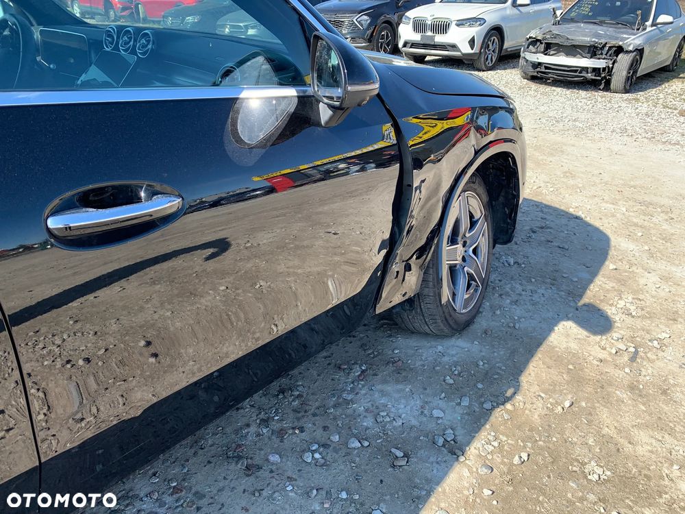 Mercedes-Benz GLC 300 4Matic 9G-TRONIC Avantgarde Advanced - 7