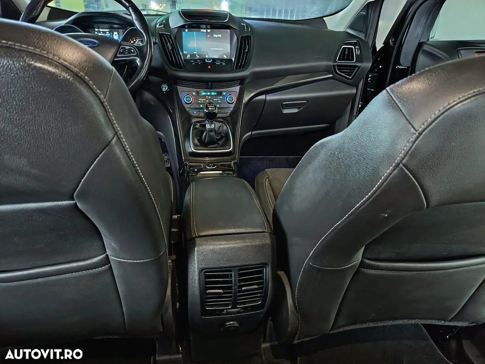 Ford Kuga 2.0 TDCi 2WD Titanium - 9