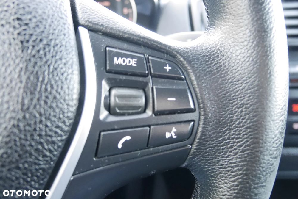BMW Seria 1 118d DPF Edition Sport - 23